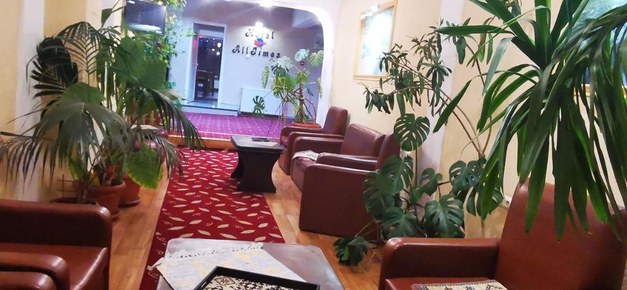 Hotel All Times Timișu de Jos Extérieur photo